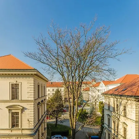 V Lesíčku Appartement *
