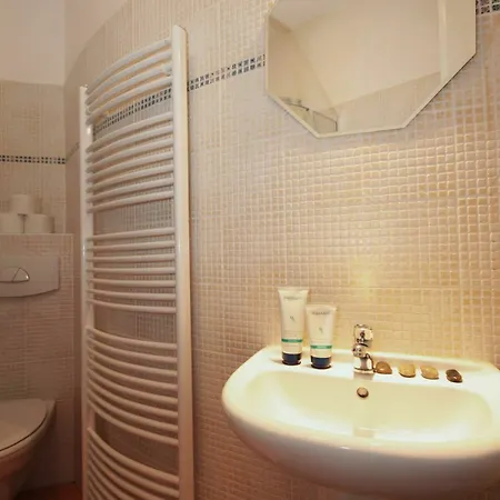 V Lesíčku Appartement *