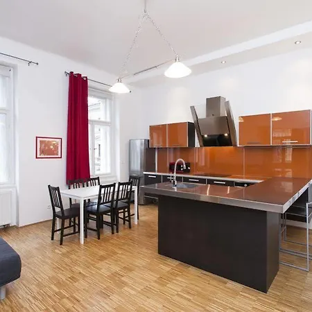 V Lesicku Apartment *