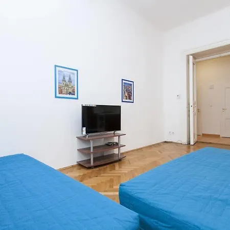 Apartment V Lesicku Prague