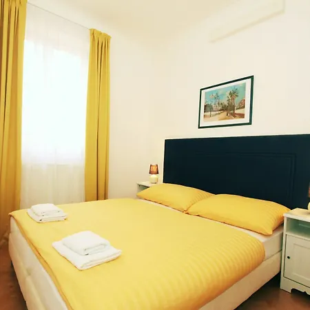 V Lesicku Apartment *